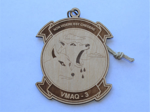 VMAQ 3, Ornament